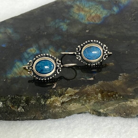 Sterling Silver 925 Oval Blue Denim Lapis Scrollwork Dangle Kidney Wire Earrings - Picture 11 of 16